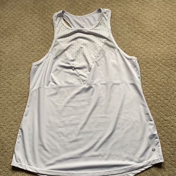 Layer 8 top. Size Medium. Good condition. - Picture 1 of 4